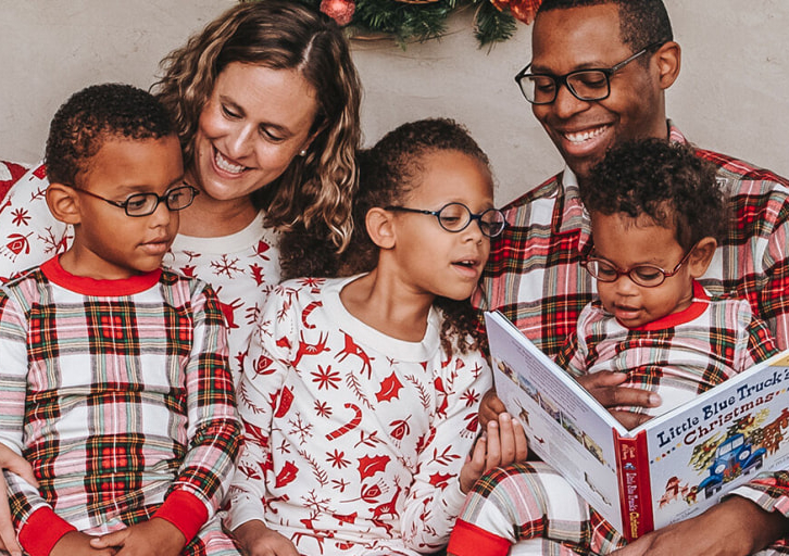 organic matching holiday pajamas family