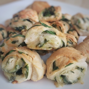 Easy Spinach Kale Roll-Ups